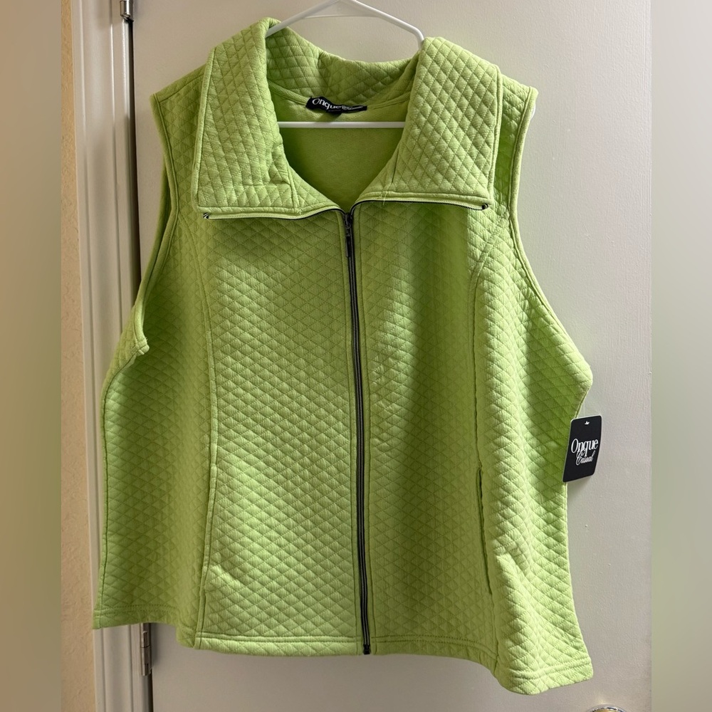 Onque Plus Size Textured Knit Vest - Picture 3 of 6